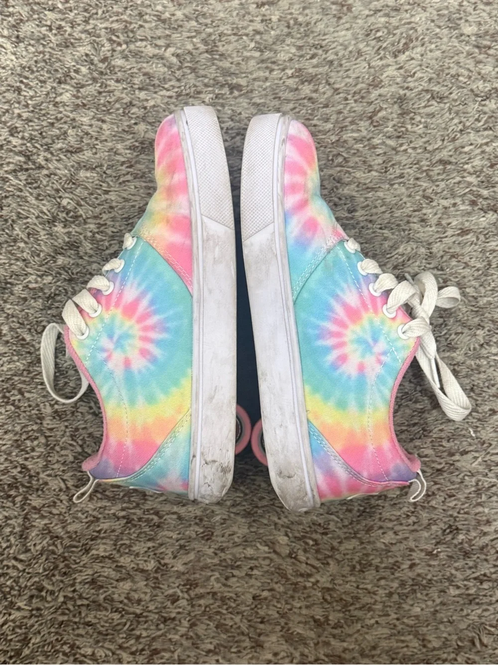Heelys Kids Tie-Dye Lace-Up Skate Sneakers in Pink, Blue, Yellow